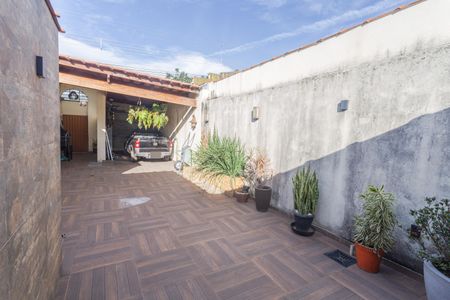Casa à venda com 380m², 2 quartos e 3 vagas Casa à venda com 380m², 2 quartos e 3 vagasEspaço Gourmet