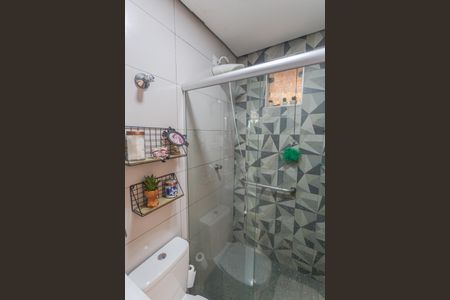 Casa à venda com 380m², 2 quartos e 3 vagas Casa à venda com 380m², 2 quartos e 3 vagasBanheiro Social
