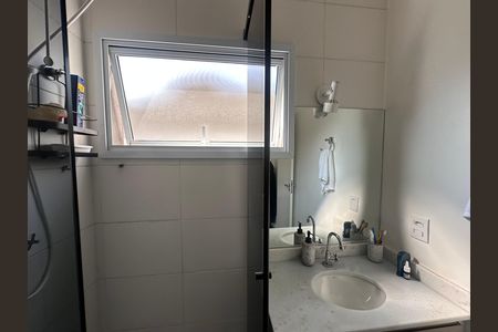 Casa de condomínio à venda com 57m², 2 quartos e 2 vagasBanheiro da Suíte 2