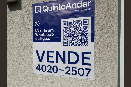 Casa de condomínio à venda com 57m², 2 quartos e 2 vagasFachada