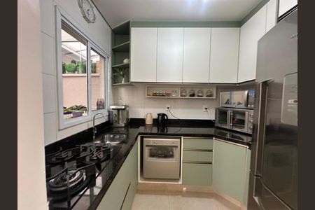 Casa de condomínio à venda com 57m², 2 quartos e 2 vagasCozinha