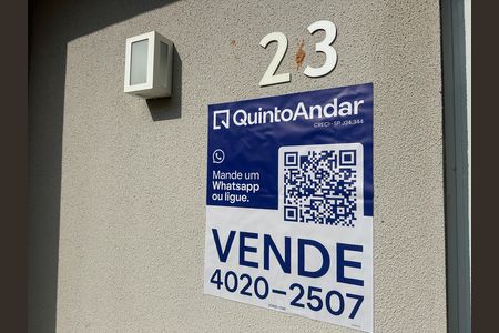 Casa de condomínio à venda com 57m², 2 quartos e 2 vagasFachada