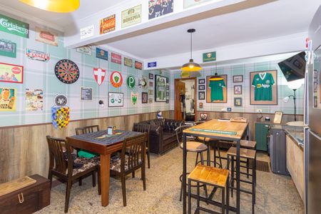 Casa à venda com 280m², 4 quartos e 2 vagasEspaço de Lazer