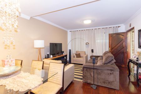 Casa à venda com 280m², 4 quartos e 2 vagasSala