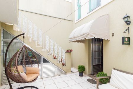 Casa à venda com 280m², 4 quartos e 2 vagasQuintal