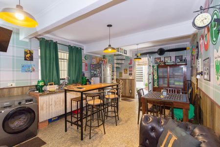 Casa à venda com 280m², 4 quartos e 2 vagasEspaço de Lazer