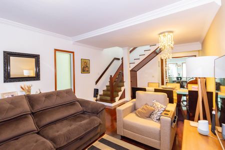 Casa à venda com 280m², 4 quartos e 2 vagasSala