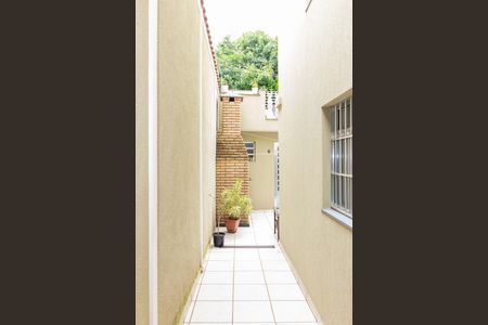 Casa à venda com 280m², 4 quartos e 2 vagasCorredor Externo