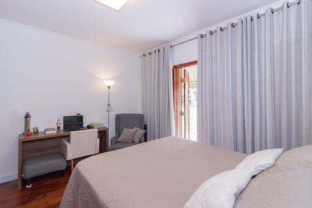 Casa à venda com 280m², 4 quartos e 2 vagasQuarto 1