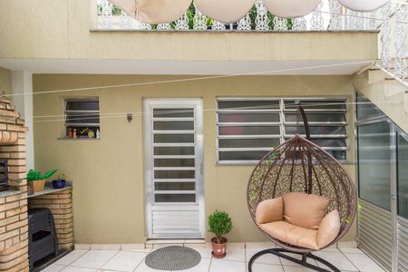 Casa à venda com 280m², 4 quartos e 2 vagasLavanderia