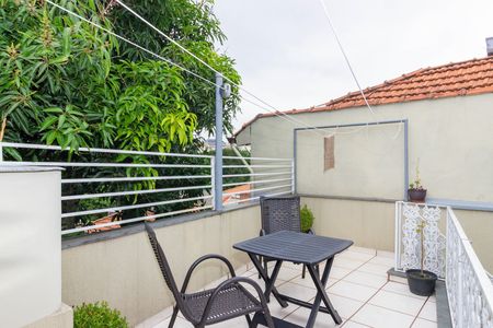 Casa à venda com 280m², 4 quartos e 2 vagasVaranda Superior dos Fundos