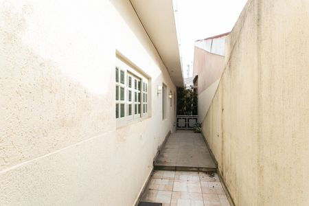 Casa para alugar com 49m², 2 quartos e 1 vaga Casa para alugar com 49m², 2 quartos e 1 vagaÁrea Externa / Entrada