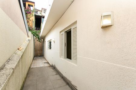 Casa para alugar com 49m², 2 quartos e 1 vaga Casa para alugar com 49m², 2 quartos e 1 vagaÁrea Externa / Entrada