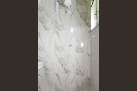 Casa para alugar com 49m², 2 quartos e 1 vaga Casa para alugar com 49m², 2 quartos e 1 vagaBanheiro 2