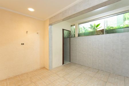 Quarto  de casa para alugar com 2 quartos, 49m² em Vila Brasil, São Paulo
