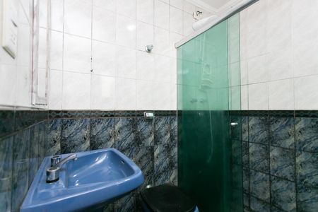 Casa para alugar com 49m², 2 quartos e 1 vaga Casa para alugar com 49m², 2 quartos e 1 vagaBanheiro da Suíte