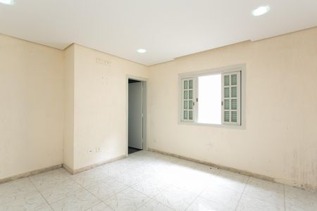 Casa para alugar com 49m², 2 quartos e 1 vaga Casa para alugar com 49m², 2 quartos e 1 vagaSuíte