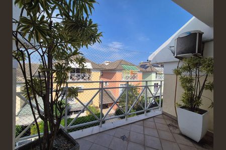 Casa à venda com 180m², 4 quartos e 2 vagas