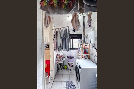 Apartamento à venda com 105m², 3 quartos e 2 vagas Apartamento à venda com 105m², 3 quartos e 2 vagasÁrea de Serviço