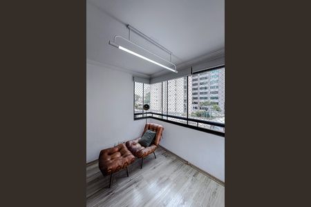 Apartamento à venda com 105m², 3 quartos e 2 vagas Apartamento à venda com 105m², 3 quartos e 2 vagasVaranda da Sala