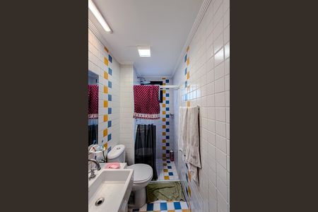 Apartamento à venda com 105m², 3 quartos e 2 vagas Apartamento à venda com 105m², 3 quartos e 2 vagasBanheiro da Suíte