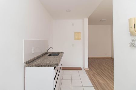 Apartamento para alugar com 55m², 2 quartos e 1 vaga Apartamento para alugar com 55m², 2 quartos e 1 vagaCozinha e Área de Serviço