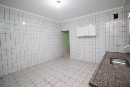 Casa para alugar com 50m², 1 quarto e sem vaga Casa para alugar com 50m², 1 quarto e sem vagaCozinha
