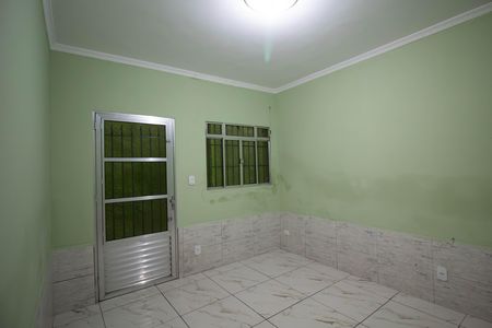 Casa para alugar com 50m², 1 quarto e sem vaga Casa para alugar com 50m², 1 quarto e sem vagaSala