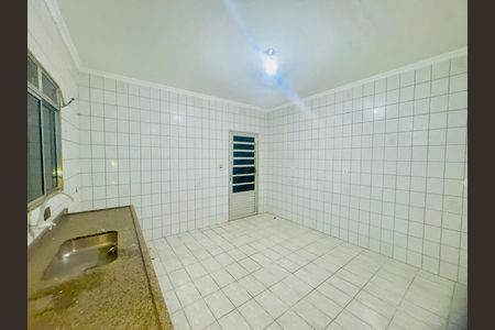 Casa para alugar com 70m², 1 quarto e 1 vagaCozinha