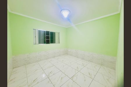 Casa para alugar com 70m², 1 quarto e 1 vagaQuarto