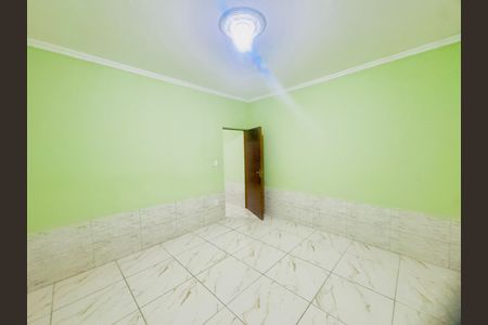 Casa para alugar com 70m², 1 quarto e 1 vagaQuarto