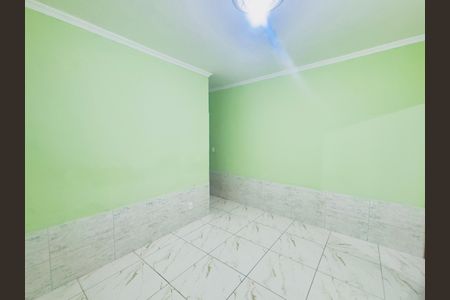 Casa para alugar com 70m², 1 quarto e 1 vagaSala