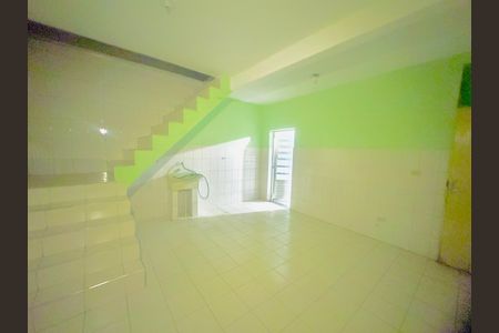 Casa para alugar com 70m², 1 quarto e 1 vagaÁrea de Serviço