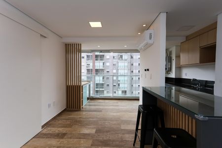 Sala  de kitnet/studio para alugar com 1 quarto, 38m² em Vila Andrade, São Paulo