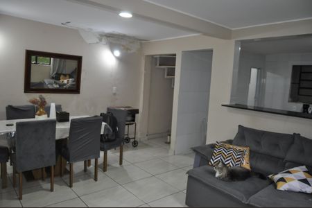 Casa de Condomínio para alugar com 2 quartos, 180m² em Engenho de Dentro, Rio de Janeiro