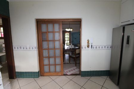 Casa para alugar com 1500m², 5 quartos e 5 vagasCozinha