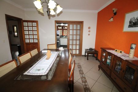 Casa para alugar com 1500m², 5 quartos e 5 vagasSala 3