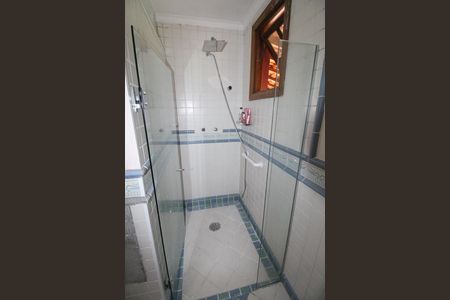 Casa para alugar com 1500m², 5 quartos e 5 vagasBanheiro da Suíte 1