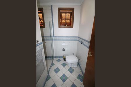 Casa para alugar com 1500m², 5 quartos e 5 vagasBanheiro da Suíte 1