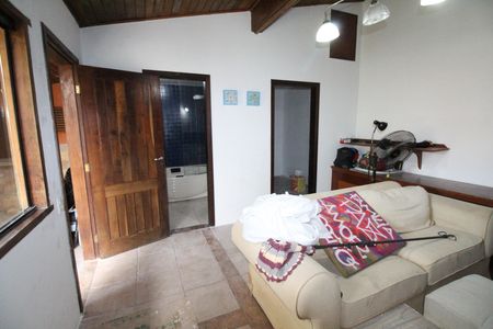 Casa para alugar com 1500m², 5 quartos e 5 vagasSuíte 2
