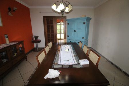 Casa para alugar com 1500m², 5 quartos e 5 vagasSala 3