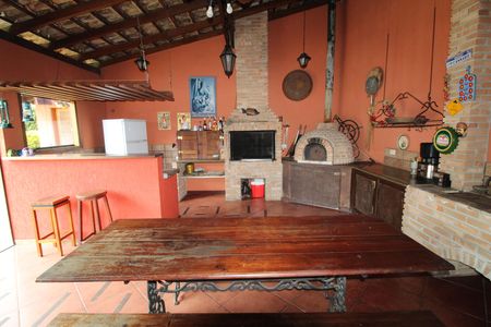 Casa para alugar com 1500m², 5 quartos e 5 vagasChurrasqueira