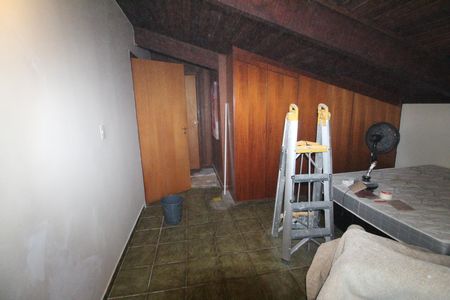 Casa para alugar com 1500m², 5 quartos e 5 vagasQuarto 1