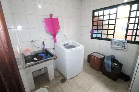 Casa para alugar com 1500m², 5 quartos e 5 vagasÁrea de Serviço