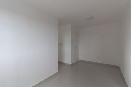 Sala de apartamento para alugar com 2 quartos, 42m² em Vila Princesa Isabel, São Paulo