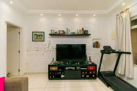 Casa para alugar com 120m², 3 quartos e 2 vagas Casa para alugar com 120m², 3 quartos e 2 vagasSala