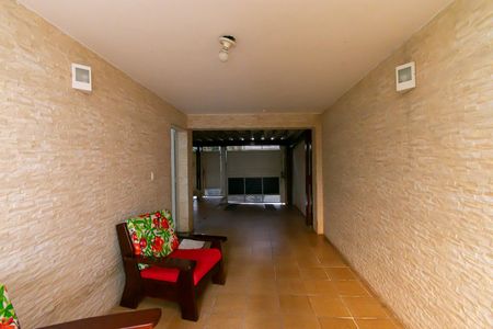 Casa para alugar com 120m², 3 quartos e 2 vagas Casa para alugar com 120m², 3 quartos e 2 vagasHall de entrada