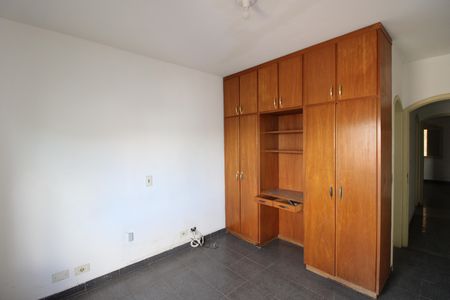 Casa à venda com 301m², 4 quartos e 6 vagasQuarto 5
