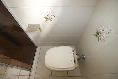 Casa à venda com 301m², 4 quartos e 6 vagasBanheiro 3