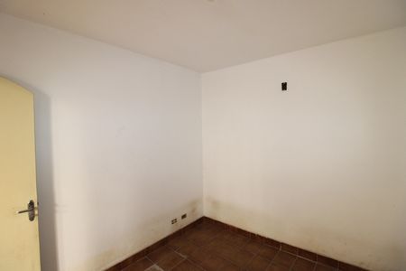 Casa à venda com 301m², 4 quartos e 6 vagasQuarto 2